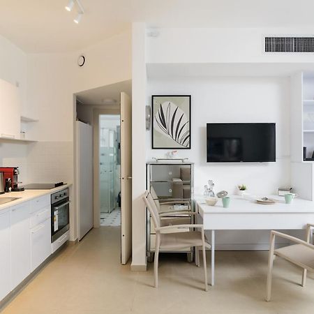 Quiet Hideaway & Terrace Near Beach By Feelhome Tel Aviv Luaran gambar