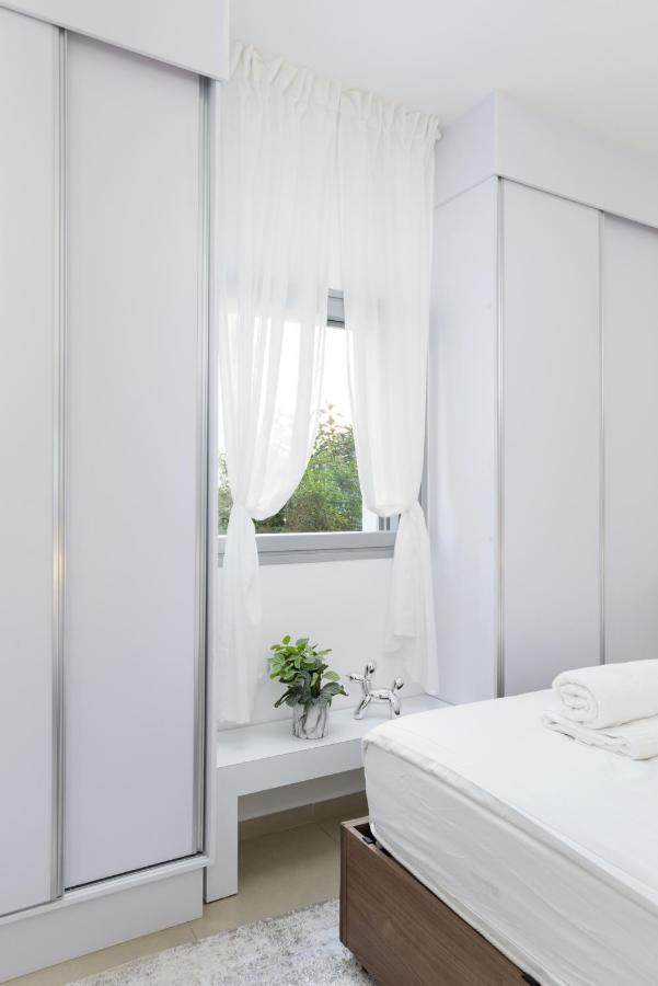 Quiet Hideaway & Terrace Near Beach By Feelhome Tel Aviv Luaran gambar