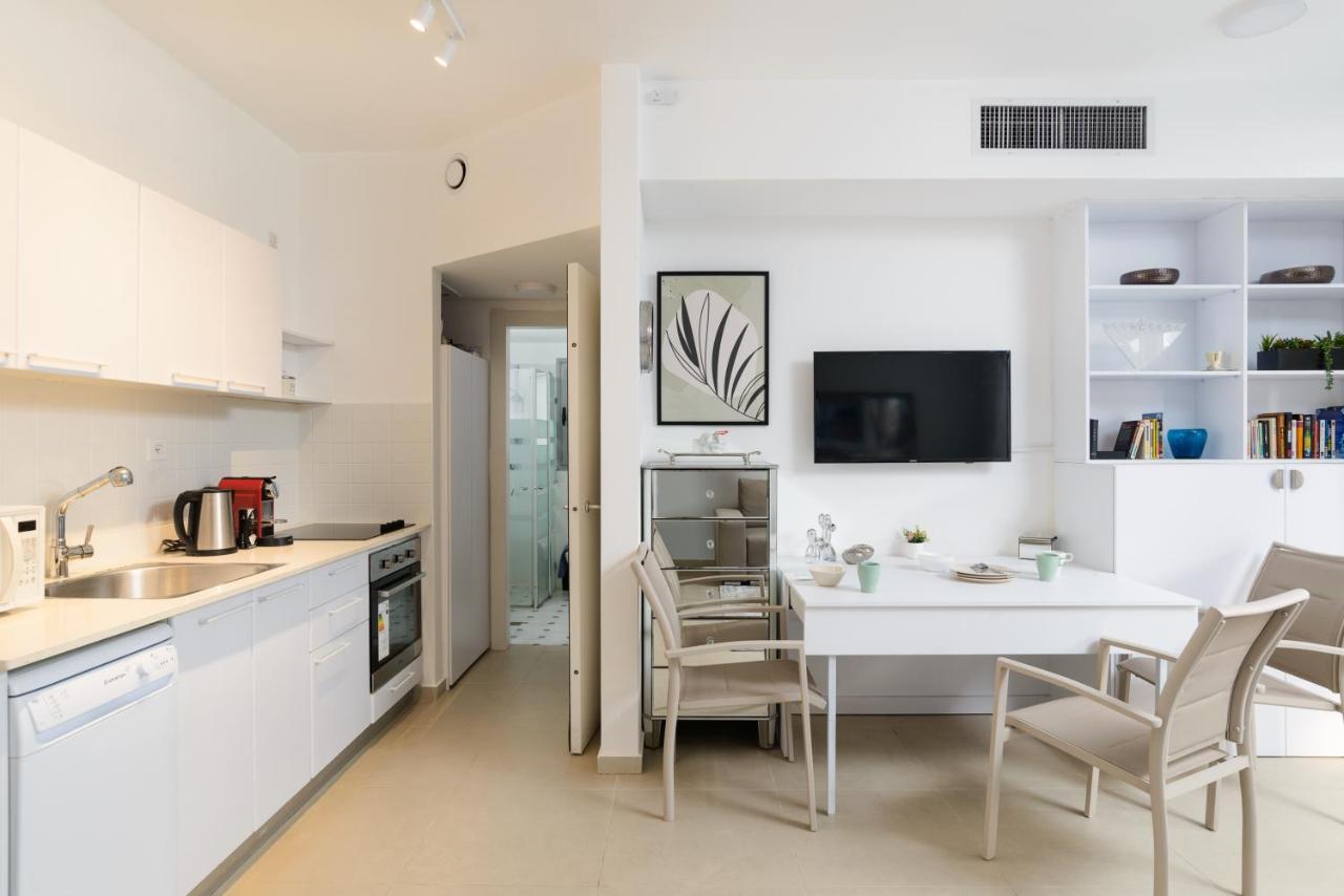 Quiet Hideaway & Terrace Near Beach By Feelhome Tel Aviv Luaran gambar
