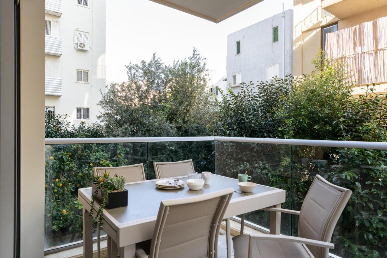 Quiet Hideaway & Terrace Near Beach By Feelhome Tel Aviv Luaran gambar
