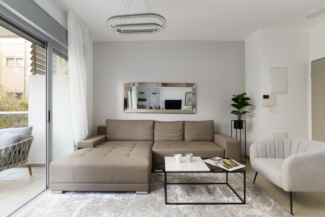 Quiet Hideaway & Terrace Near Beach By Feelhome Tel Aviv Luaran gambar